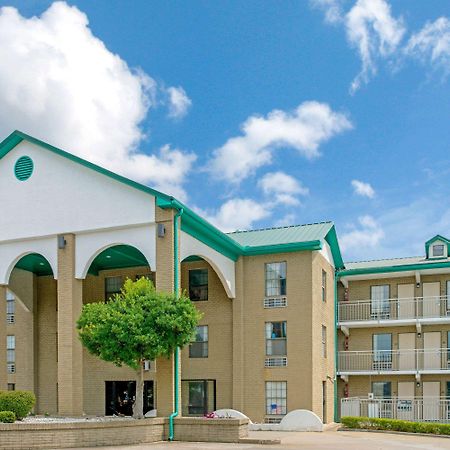 Super 8 By Wyndham Lakeland Esterno foto