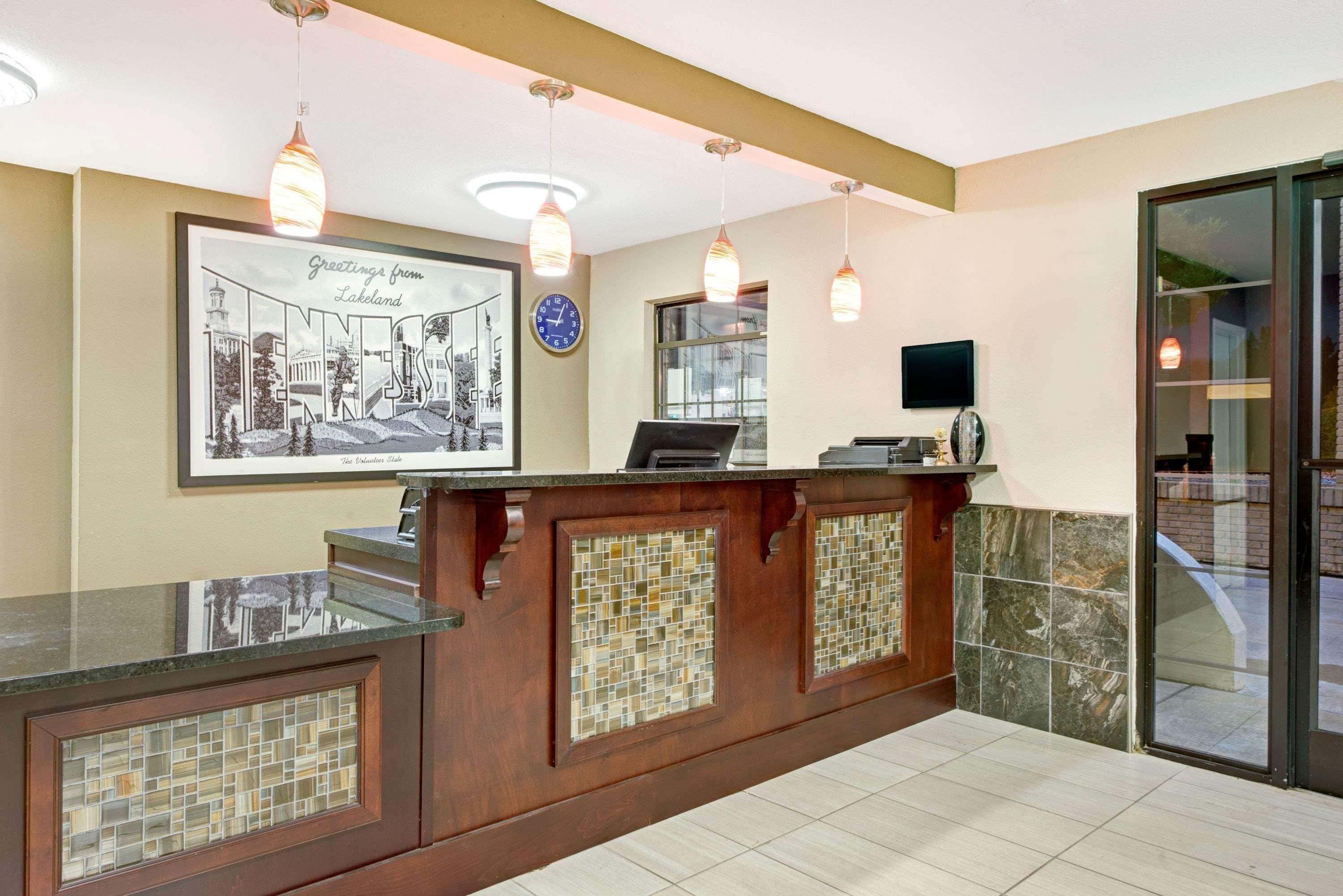 Super 8 By Wyndham Lakeland Esterno foto