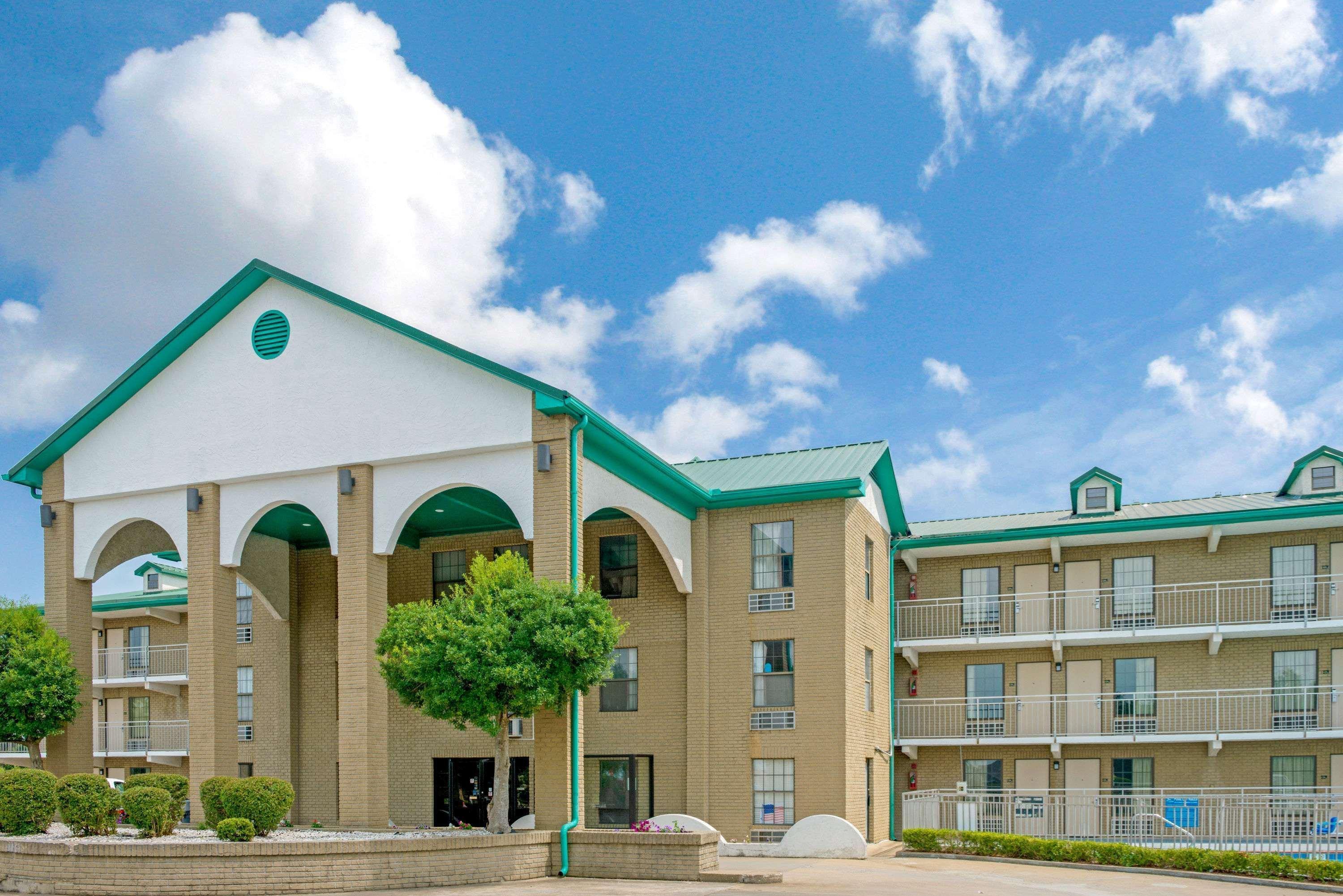 Super 8 By Wyndham Lakeland Esterno foto