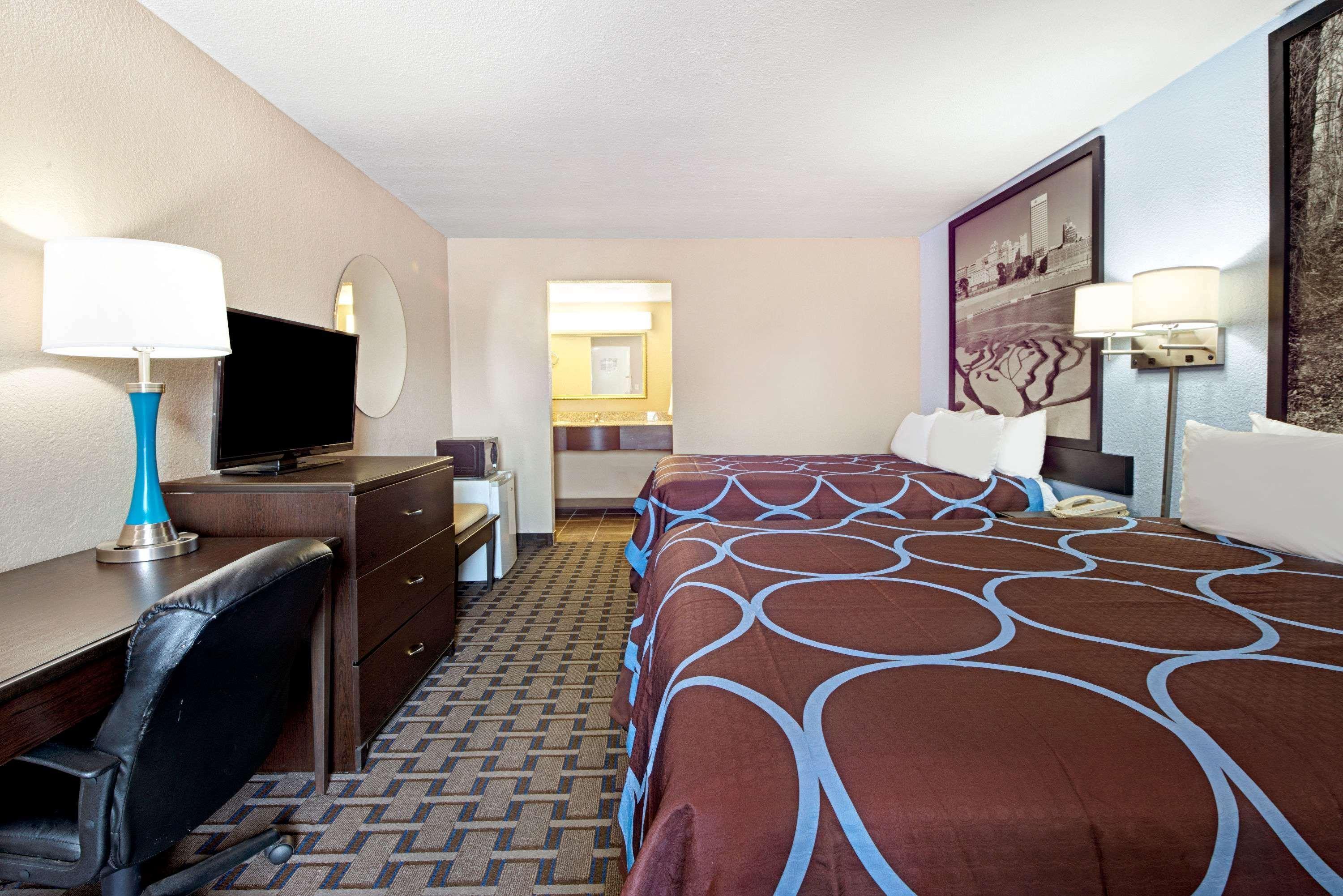 Super 8 By Wyndham Lakeland Esterno foto